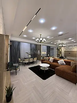 Satılır 3 otaqlı mənzil 117 m²