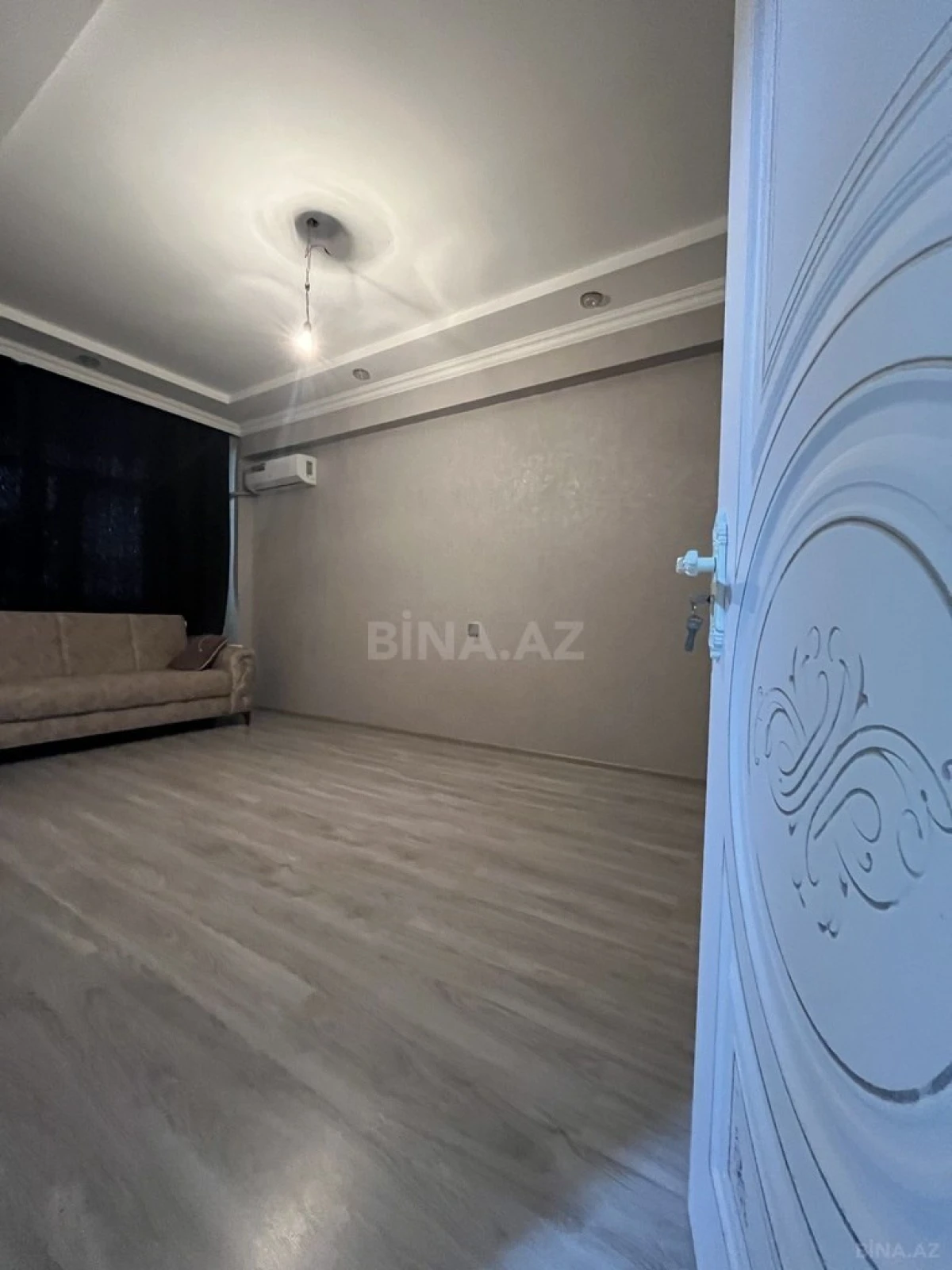 Satılır 2 otaqlı mənzil 44 m²
