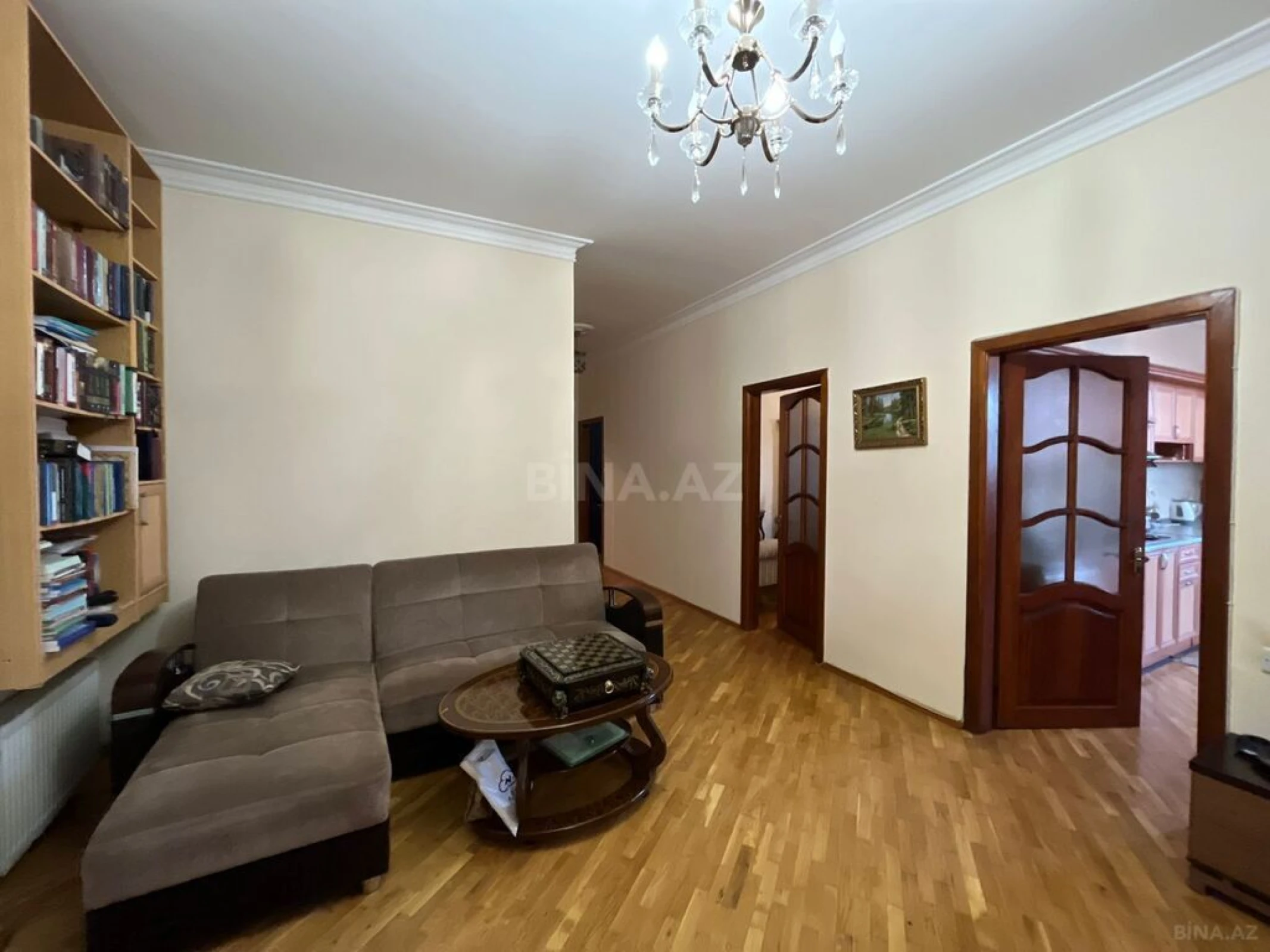 Satılır 3 otaqlı mənzil 120 m²