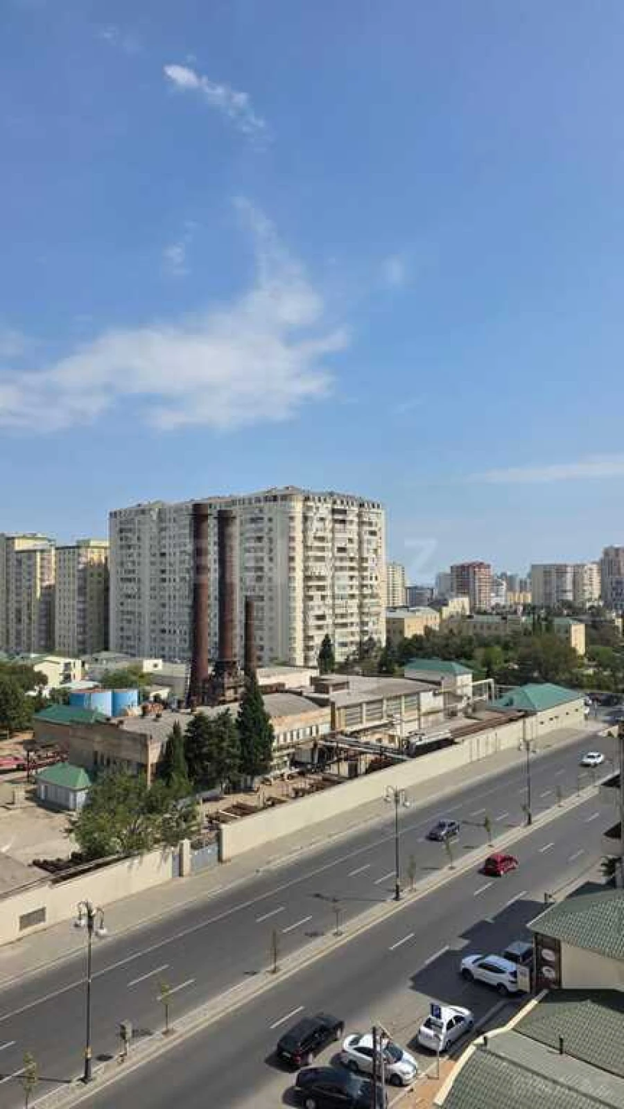 Kirayə verilir 2 otaqlı mənzil 105 m²