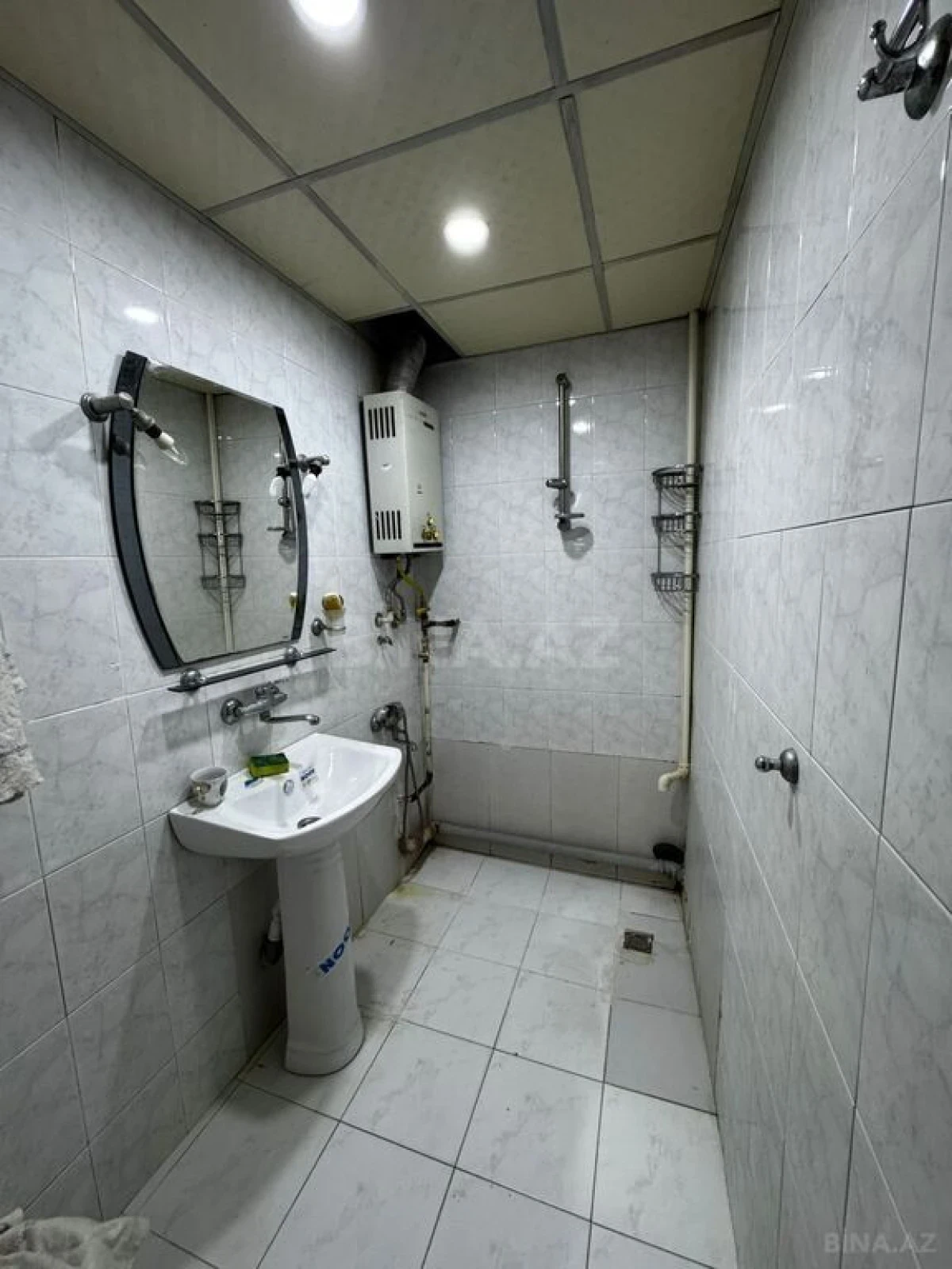 Kirayə verilir 4 otaqlı mənzil 110 m²