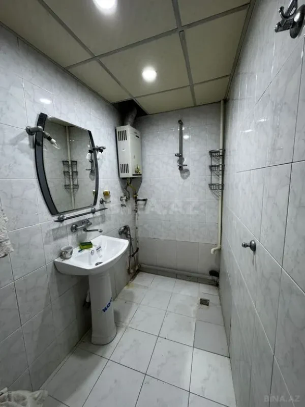 Kirayə verilir 4 otaqlı mənzil 110 m²