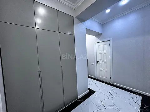 Satılır 2 otaqlı mənzil 78 m²