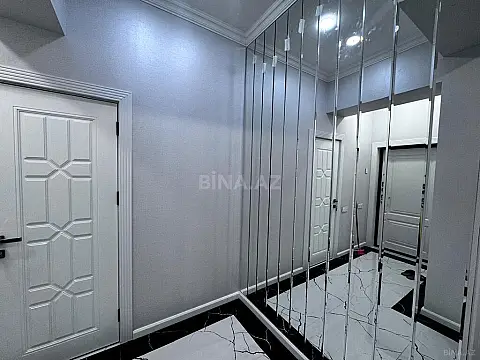 Satılır 2 otaqlı mənzil 78 m²