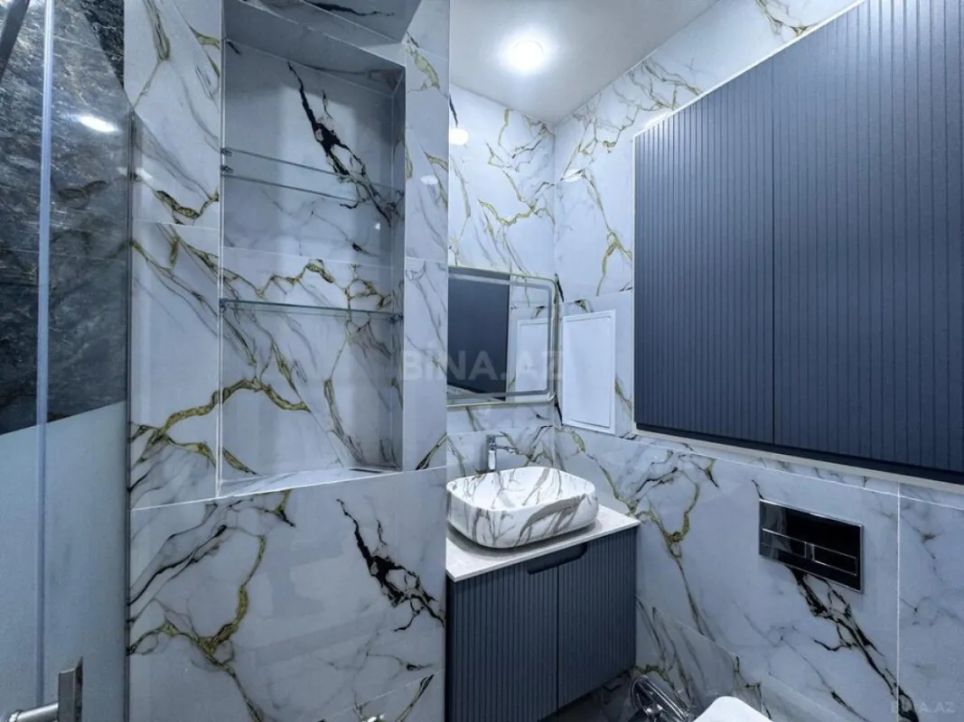 Satılır 2 otaqlı mənzil 78 m²