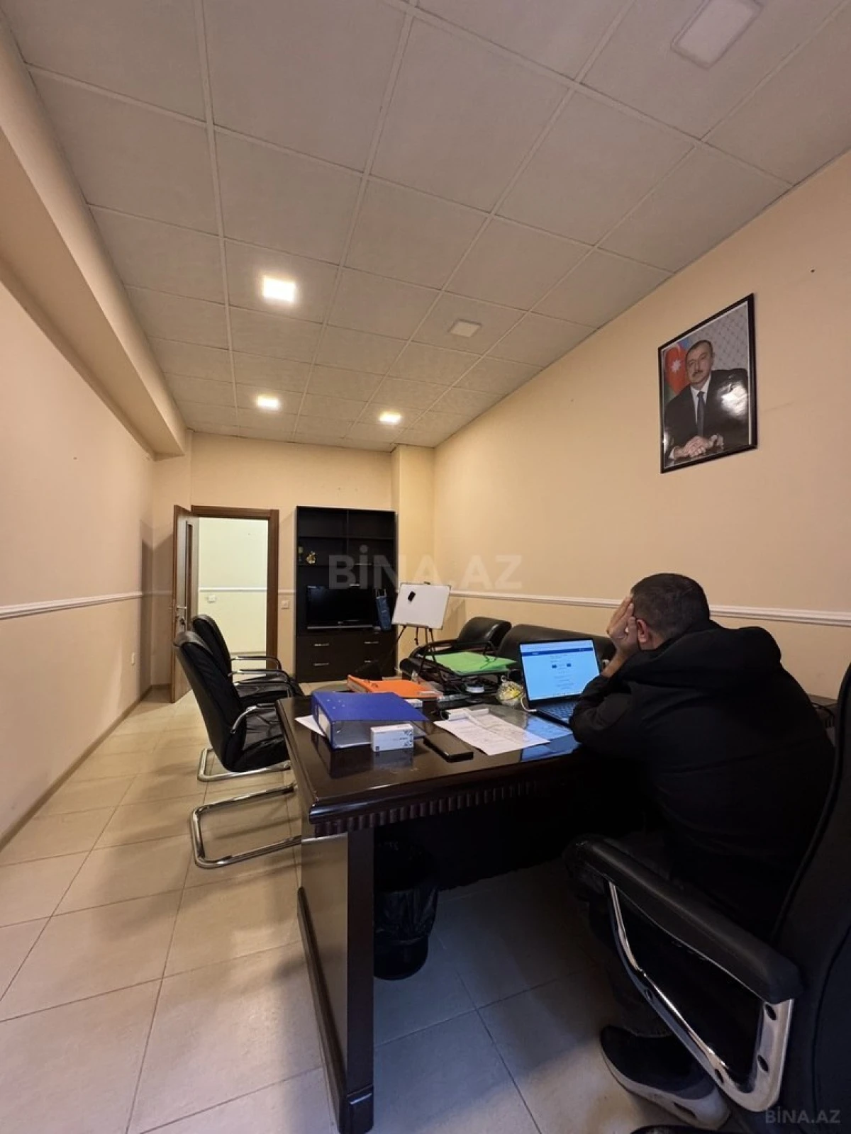 Satılır 3 otaqlı mənzil 110 m²