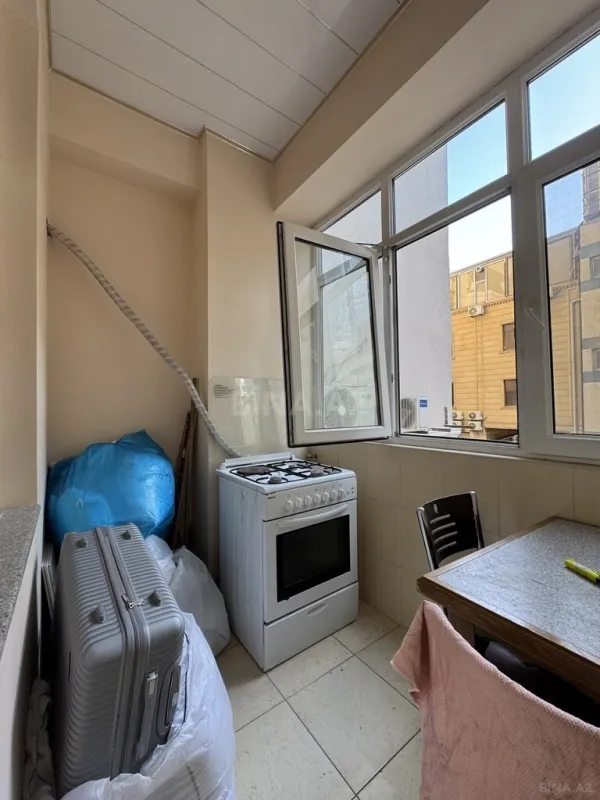 Satılır 3 otaqlı mənzil 110 m²