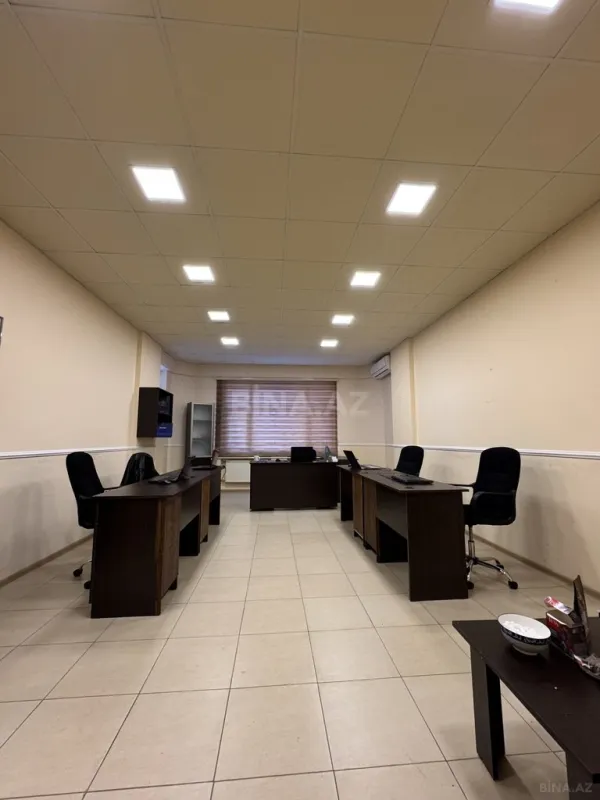 Satılır 3 otaqlı mənzil 110 m²