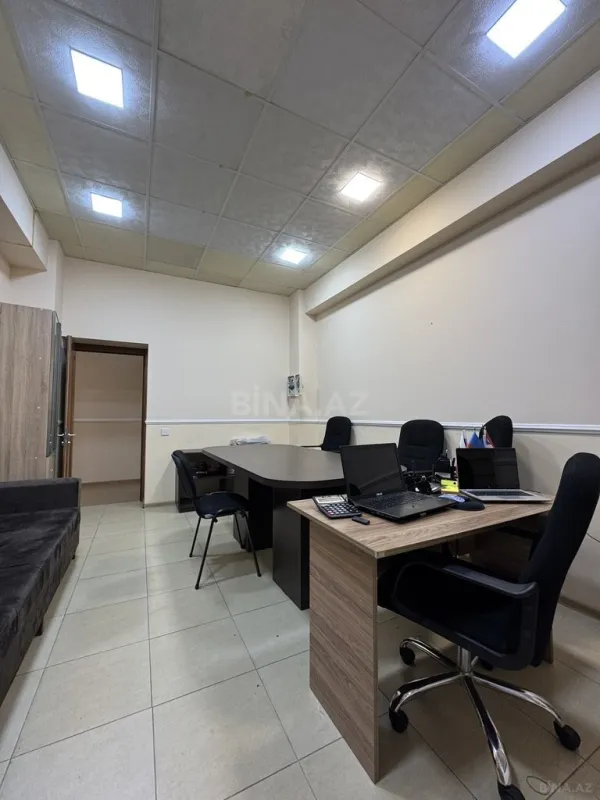 Satılır 3 otaqlı mənzil 110 m²