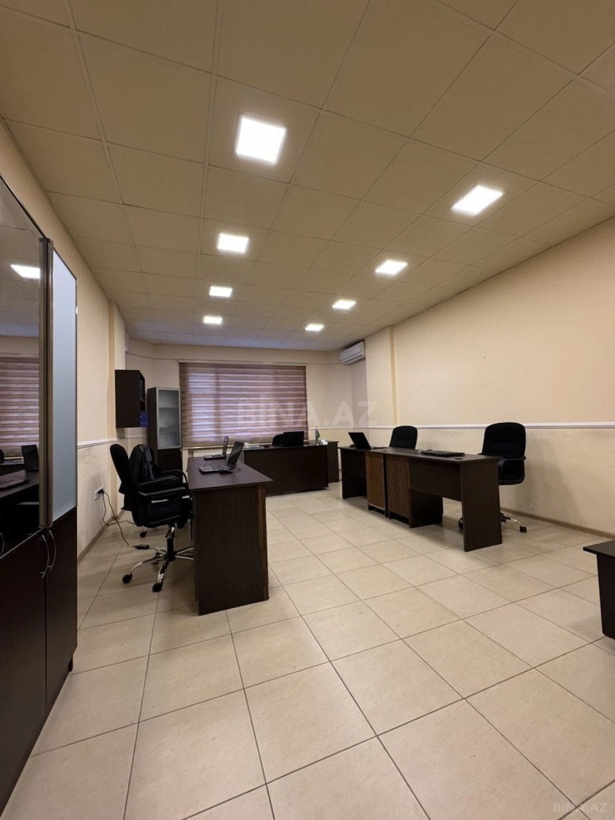Satılır 3 otaqlı mənzil 110 m²