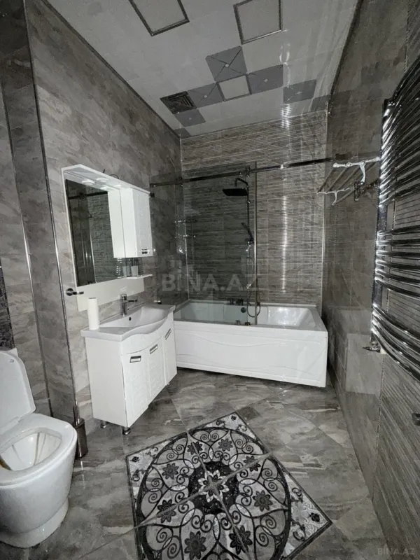 Kirayə verilir 4 otaqlı mənzil 150 m²