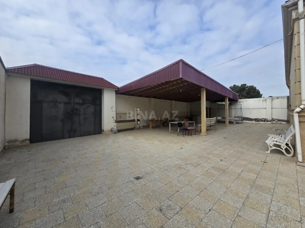 Satılır 4 otaqlı həyət evi 270 m²