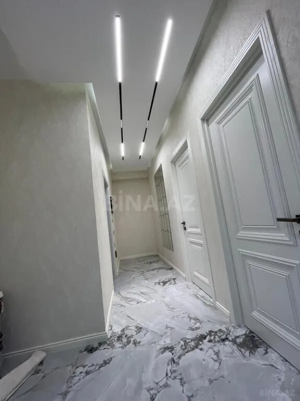 Satılır 2 otaqlı mənzil 65 m²