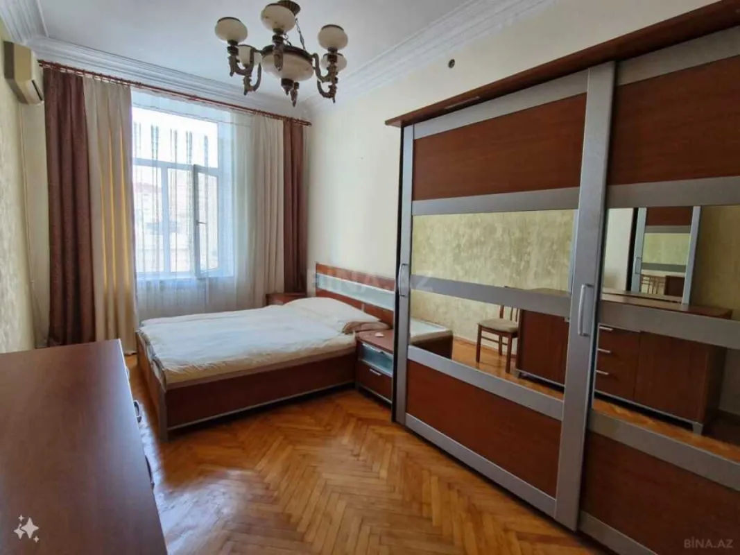 Satılır 3 otaqlı mənzil 80 m²