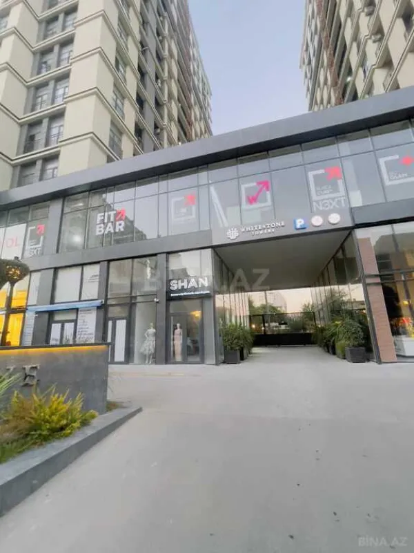 Satılır 4 otaqlı mənzil 166 m²