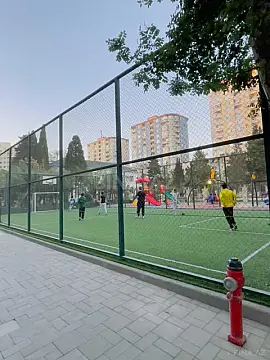 Satılır 4 otaqlı mənzil 166 m²