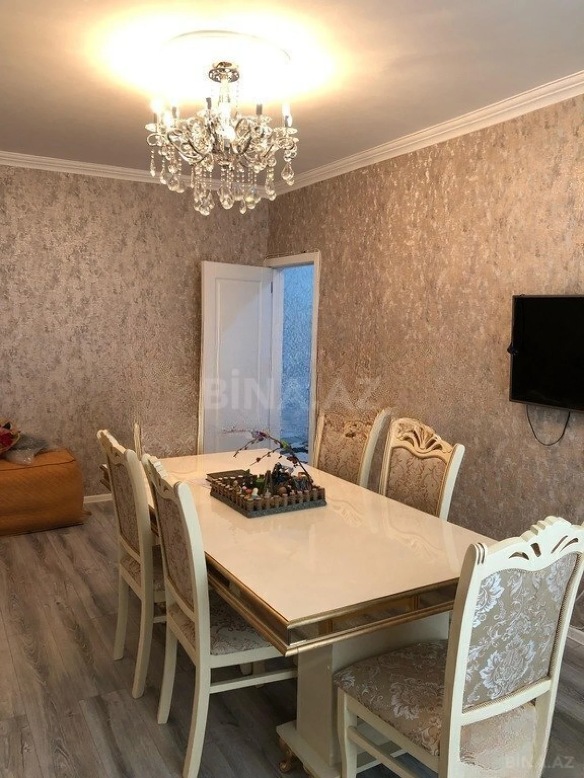 Satılır 3 otaqlı mənzil 90 m²