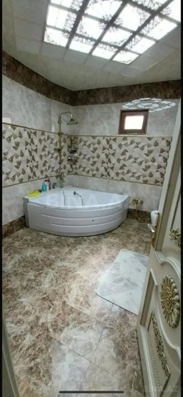 Satılır 3 otaqlı həyət evi 160 m²