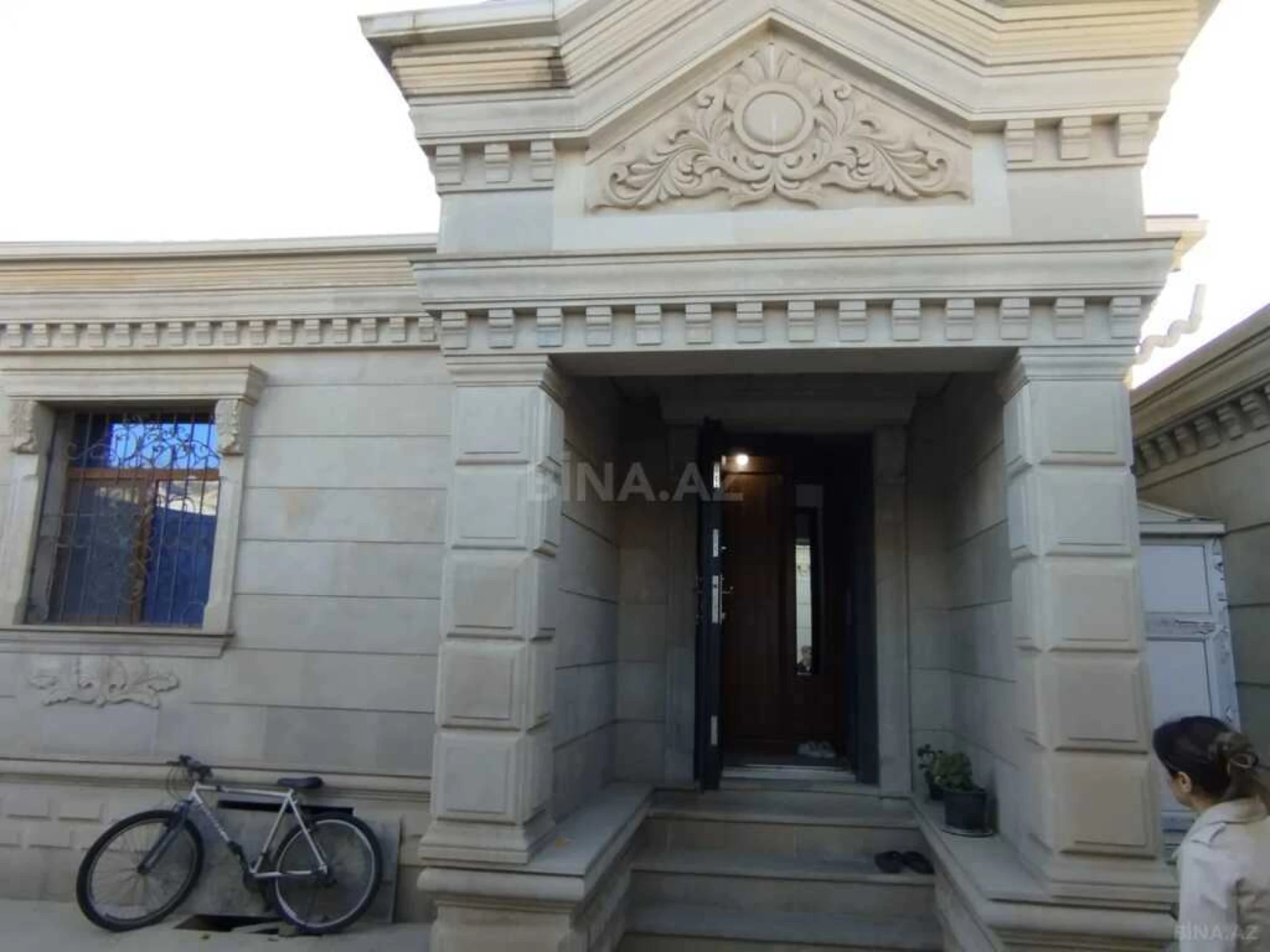 Satılır 3 otaqlı həyət evi 160 m²