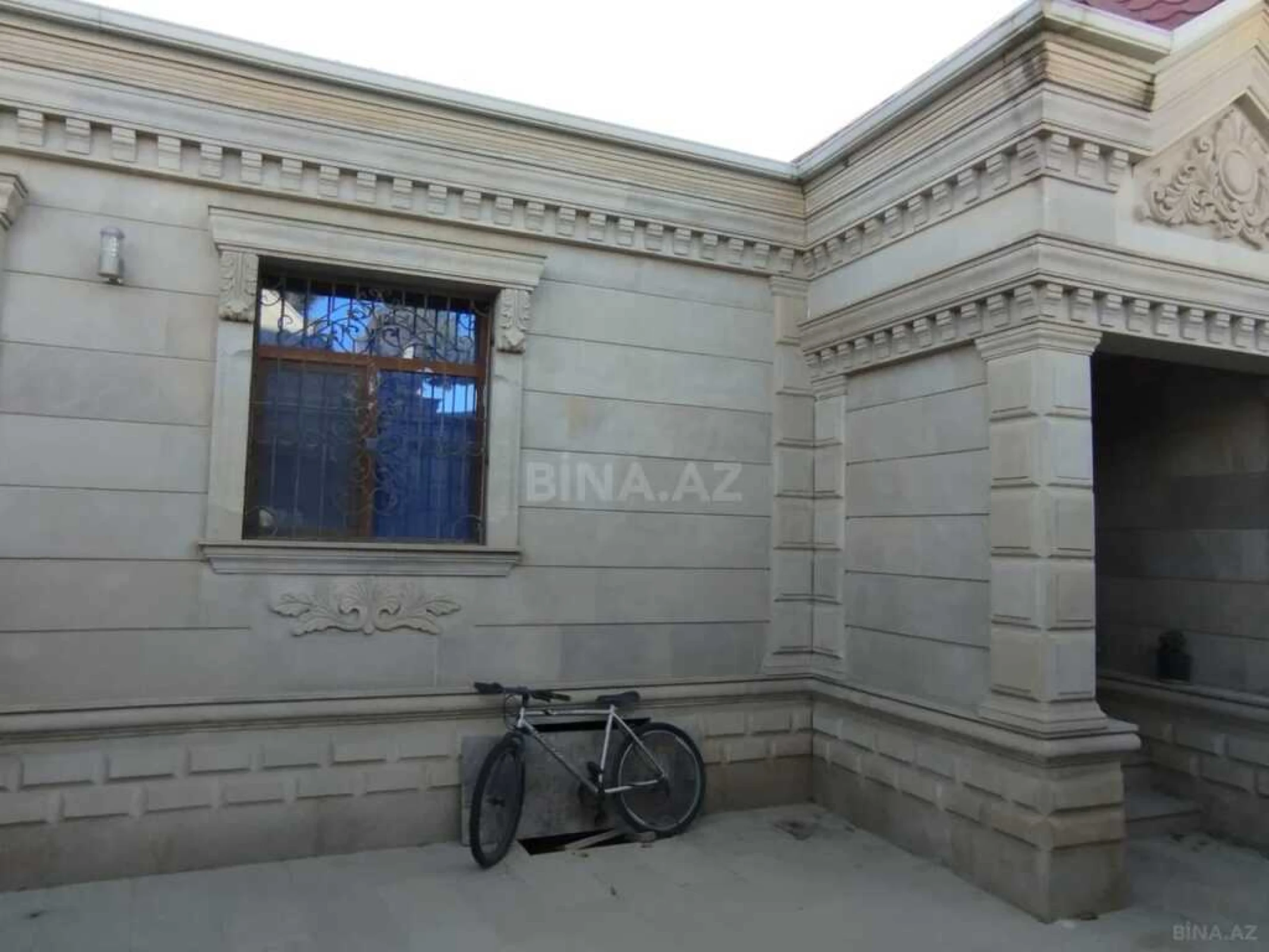 Satılır 3 otaqlı həyət evi 160 m²