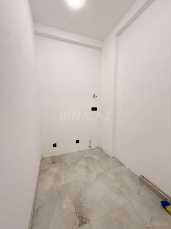 Satılır 3 otaqlı mənzil 112 m²