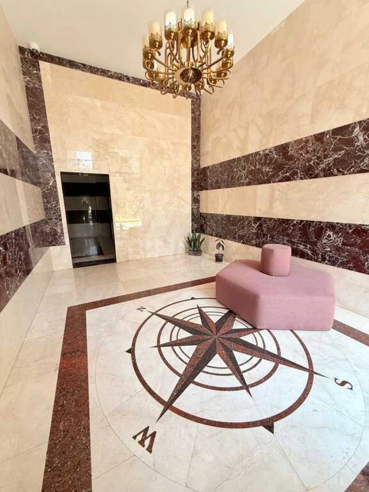 Satılır 3 otaqlı mənzil 112 m²