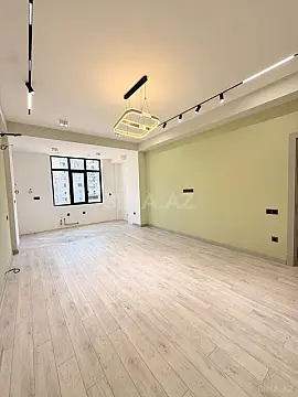 Satılır 3 otaqlı mənzil 112 m²