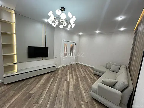 Kirayə verilir 2 otaqlı mənzil 100 m²