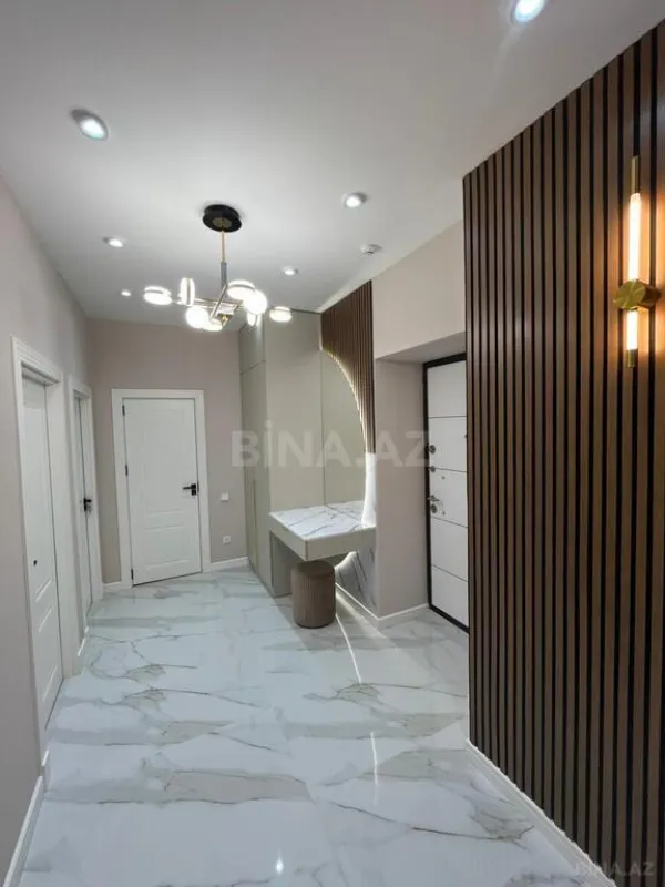 Kirayə verilir 2 otaqlı mənzil 100 m²