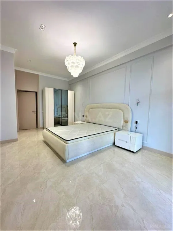 Kirayə verilir 2 otaqlı mənzil 90 m²
