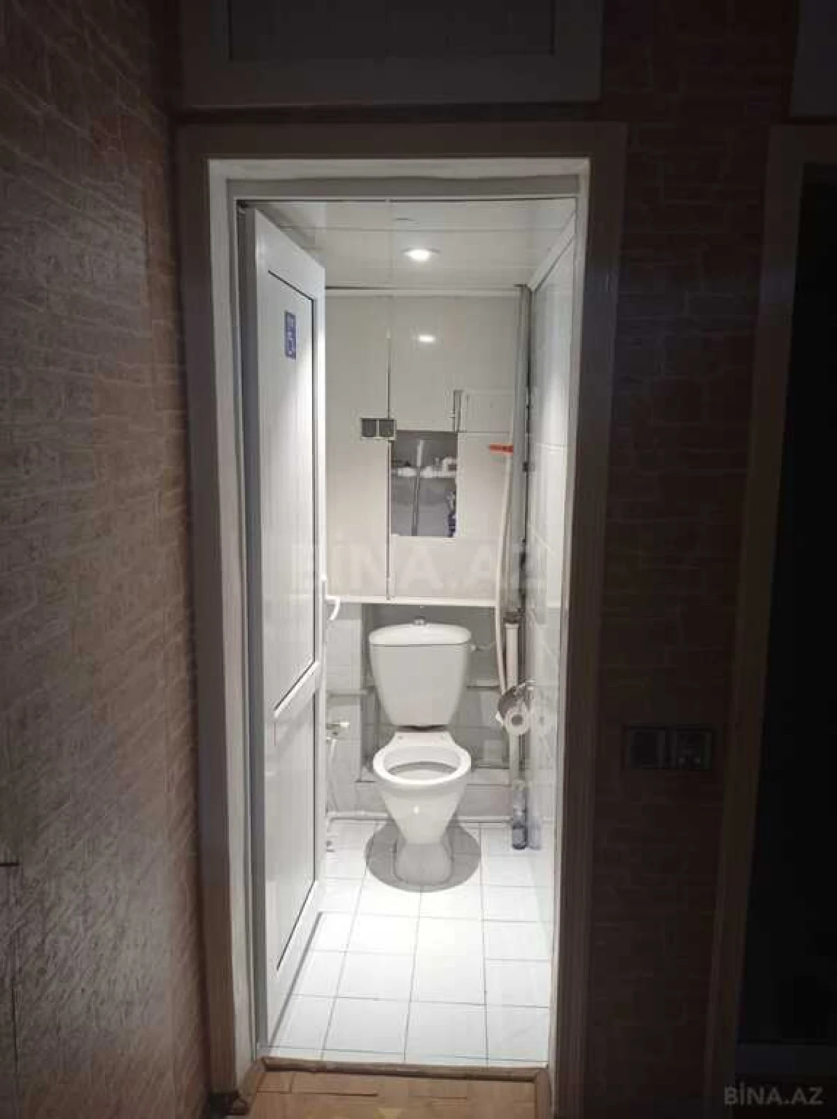 Satılır 2 otaqlı mənzil 60 m²