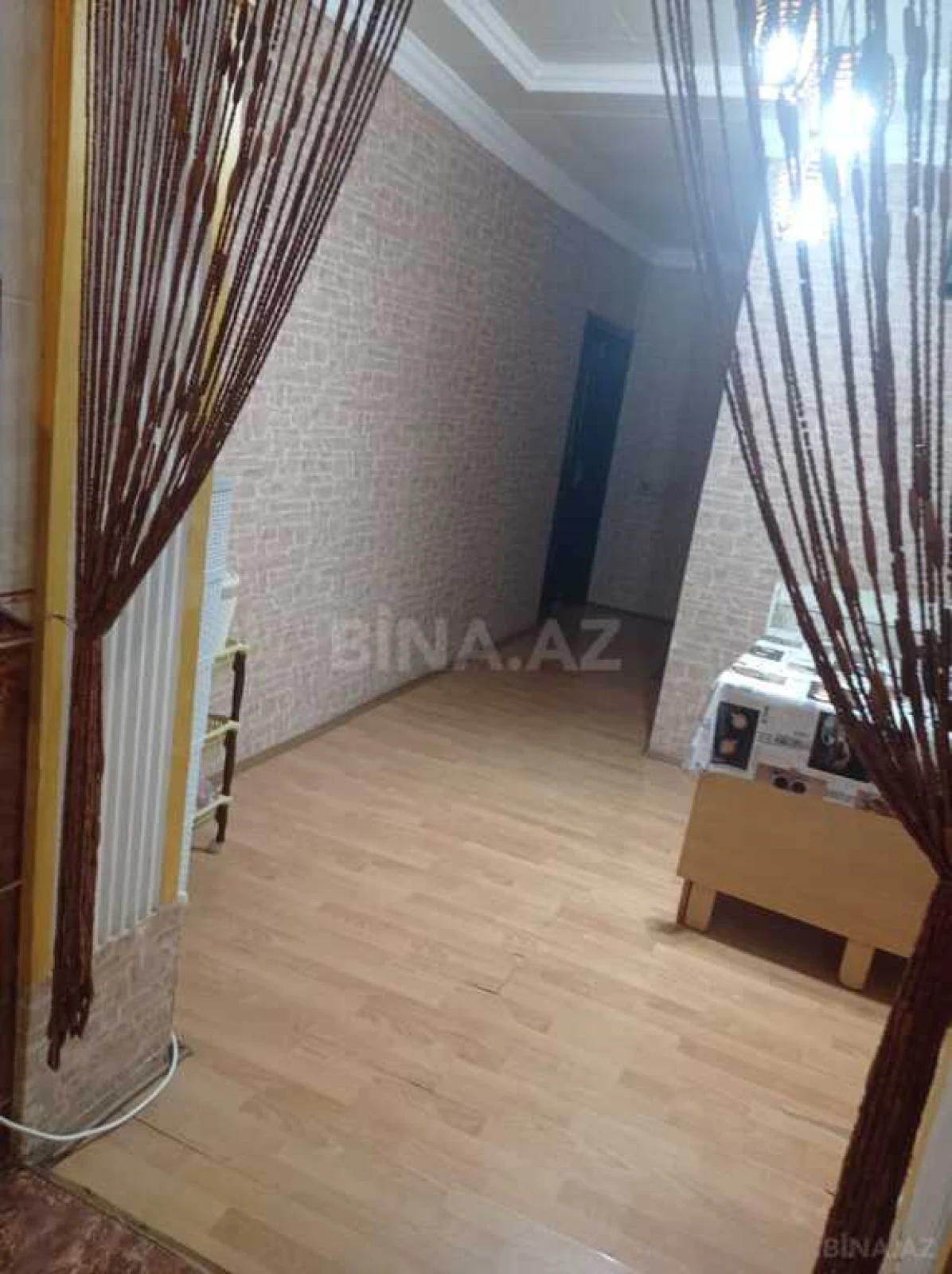 Satılır 2 otaqlı mənzil 60 m²