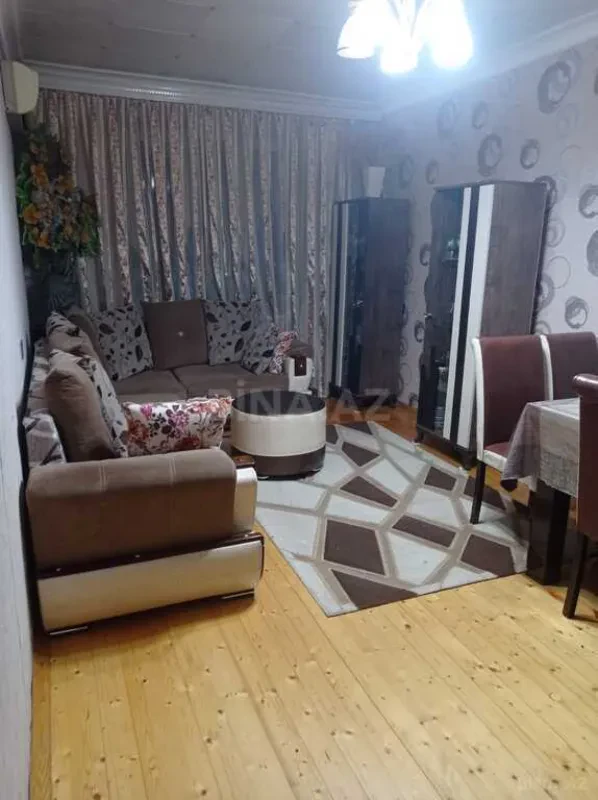 Satılır 2 otaqlı mənzil 60 m²