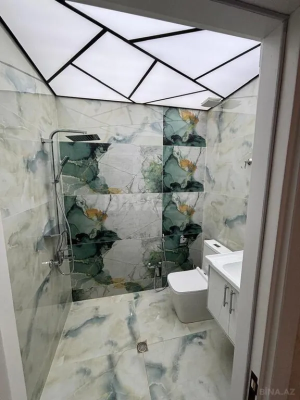 Satılır 2 otaqlı mənzil 67.5 m²