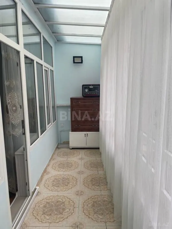 Satılır 6 otaqlı həyət evi 170 m²