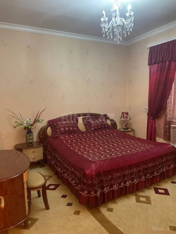 Satılır 6 otaqlı həyət evi 170 m²