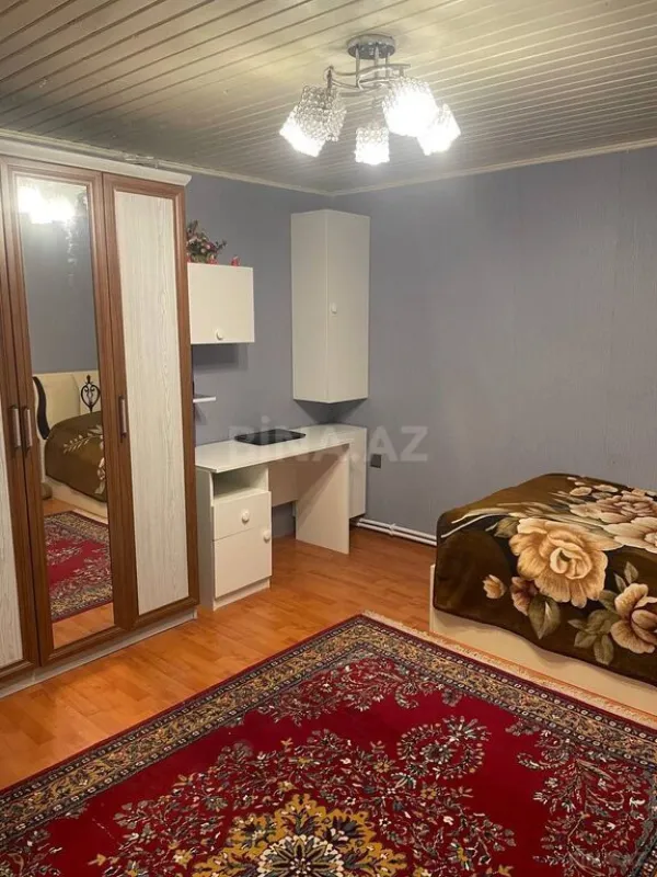 Satılır 6 otaqlı həyət evi 170 m²