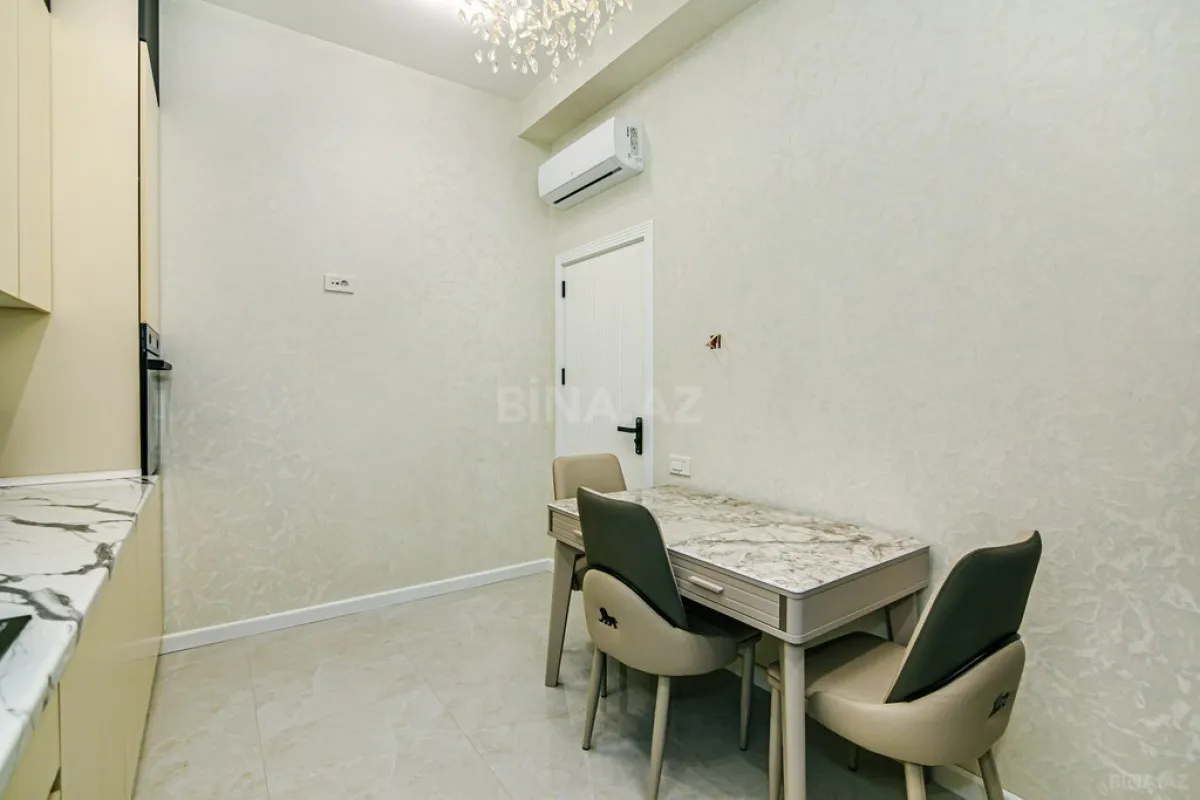 Kirayə verilir 3 otaqlı mənzil 110 m²