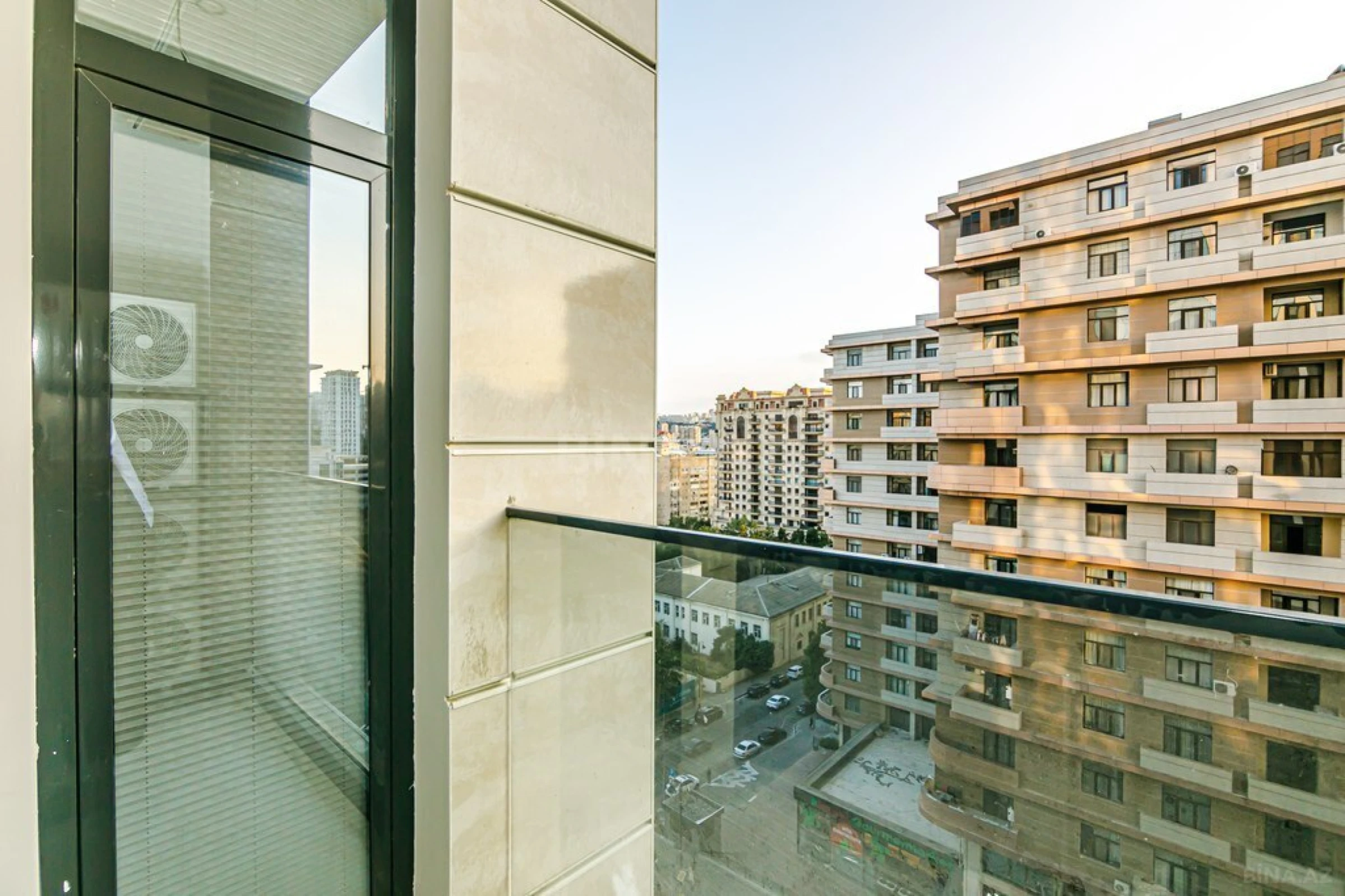 Kirayə verilir 3 otaqlı mənzil 110 m²