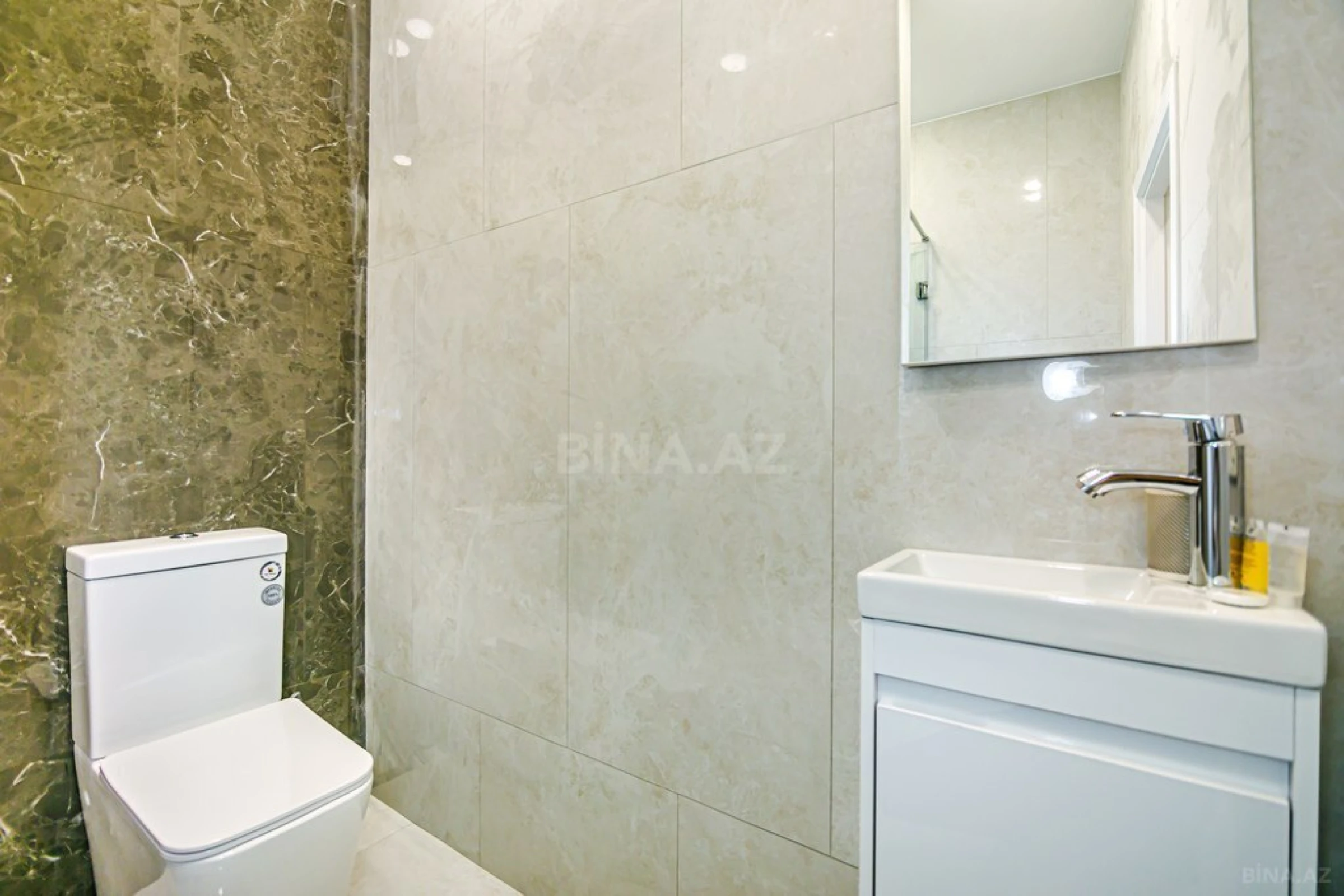 Kirayə verilir 3 otaqlı mənzil 110 m²