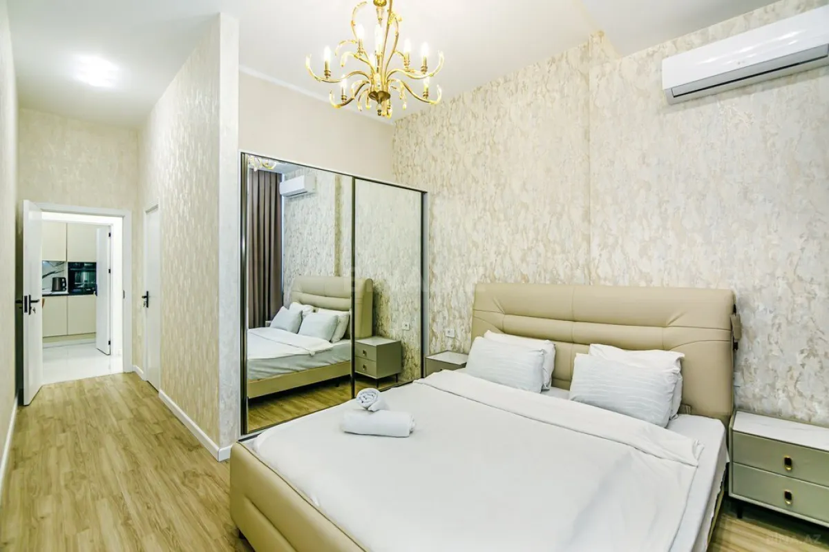 Kirayə verilir 3 otaqlı mənzil 110 m²