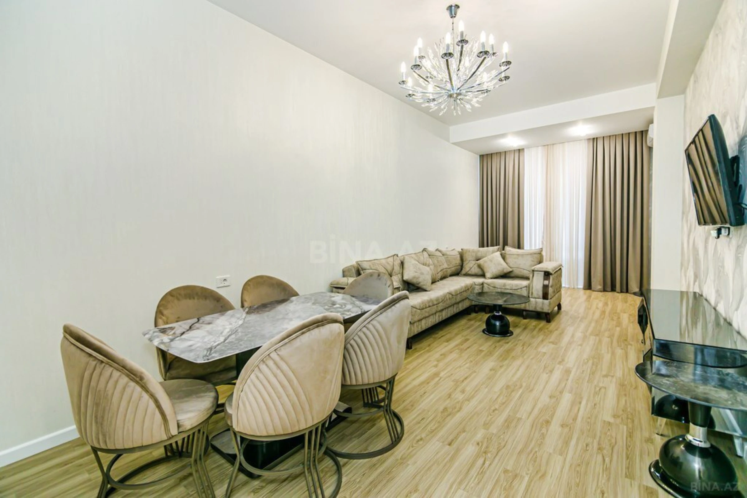 Kirayə verilir 3 otaqlı mənzil 110 m²