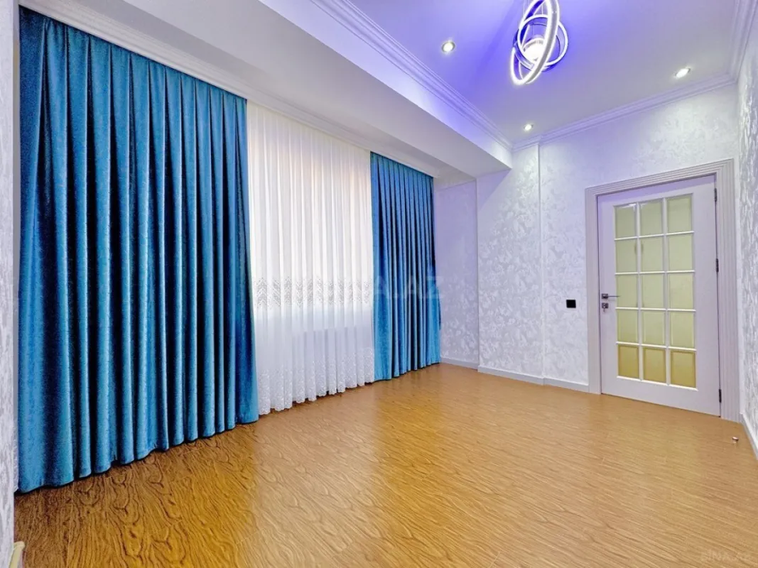 Satılır 3 otaqlı mənzil 75 m²