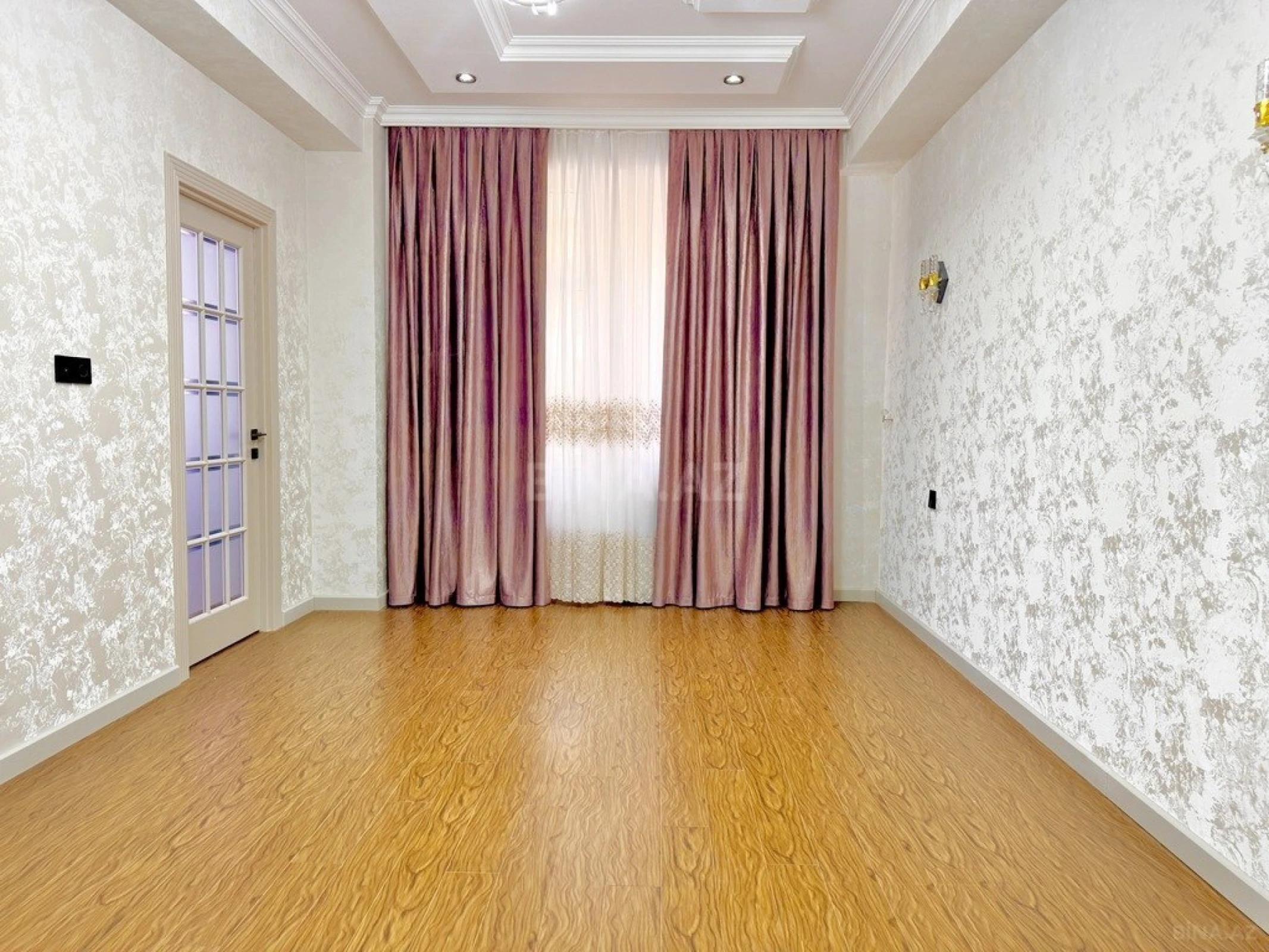 Satılır 3 otaqlı mənzil 75 m²