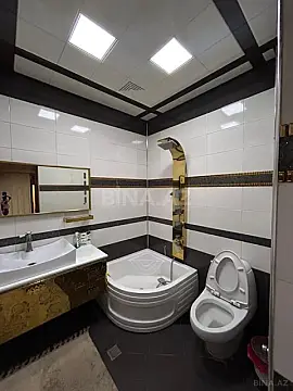 Satılır 6 otaqlı həyət evi 280 m²