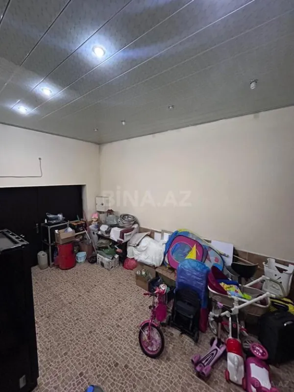 Satılır 6 otaqlı həyət evi 280 m²