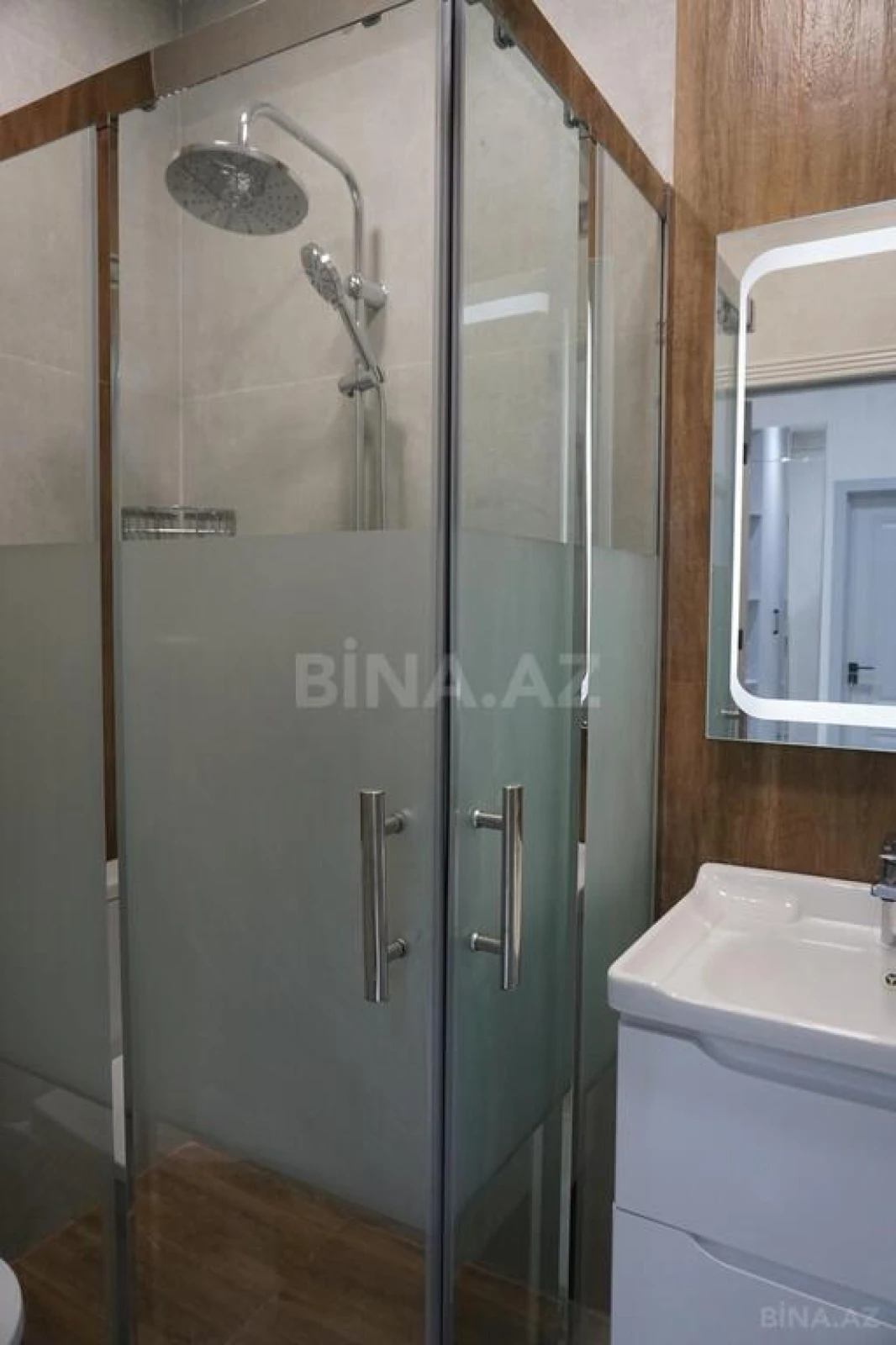 Satılır 2 otaqlı mənzil 47 m²
