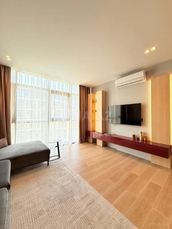 Satılır 2 otaqlı mənzil 75 m²