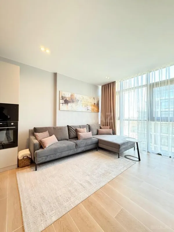 Satılır 2 otaqlı mənzil 75 m²