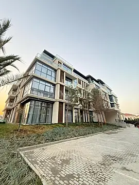 Satılır 2 otaqlı mənzil 75 m²